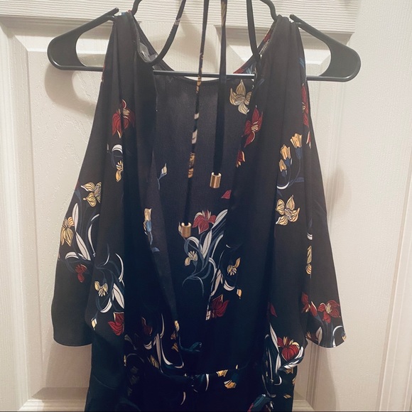 River Island | Cold Shoulder Floral Jumpsuit - Picture 10 of 11